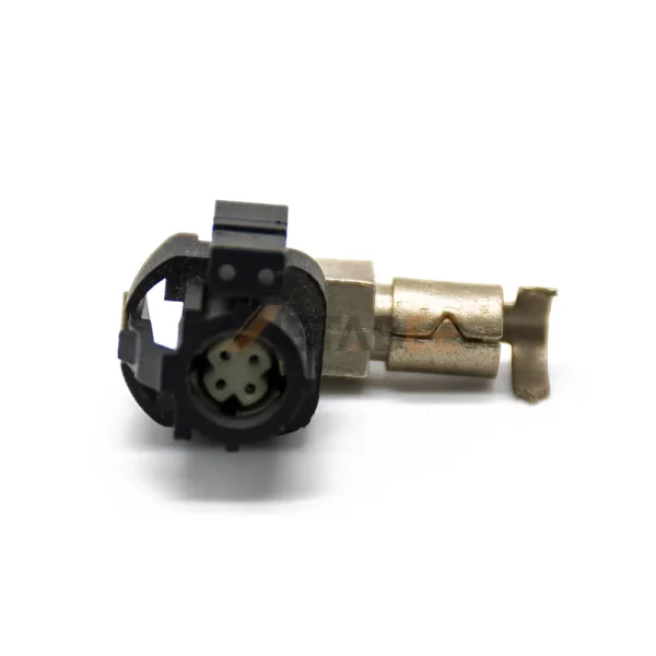 HSD High Speed Data 4+2 Pin Jack Connector for Cable, Right Angle