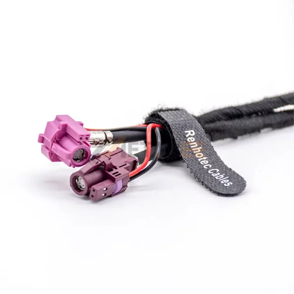 HSD D-Coded 4+2 Pin Jack to RA HSD H-Coded 4+2 Pin Jack LVDS Cable 01