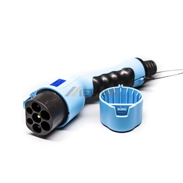 GBT AC Charging Plug for EV, Single Phase, 440V, 32A 01