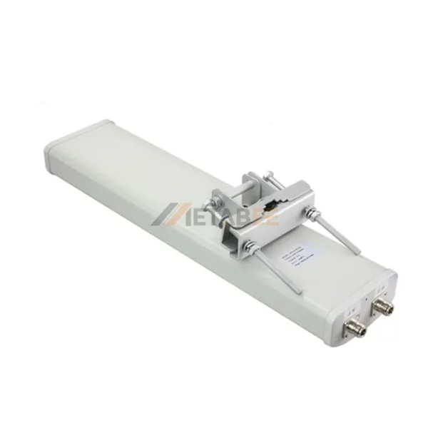 4G LTEGSM Outdoor Directional Panel Antenna, 1.65∼1.8 GHz, 13dBi, N-Female, IP66 01